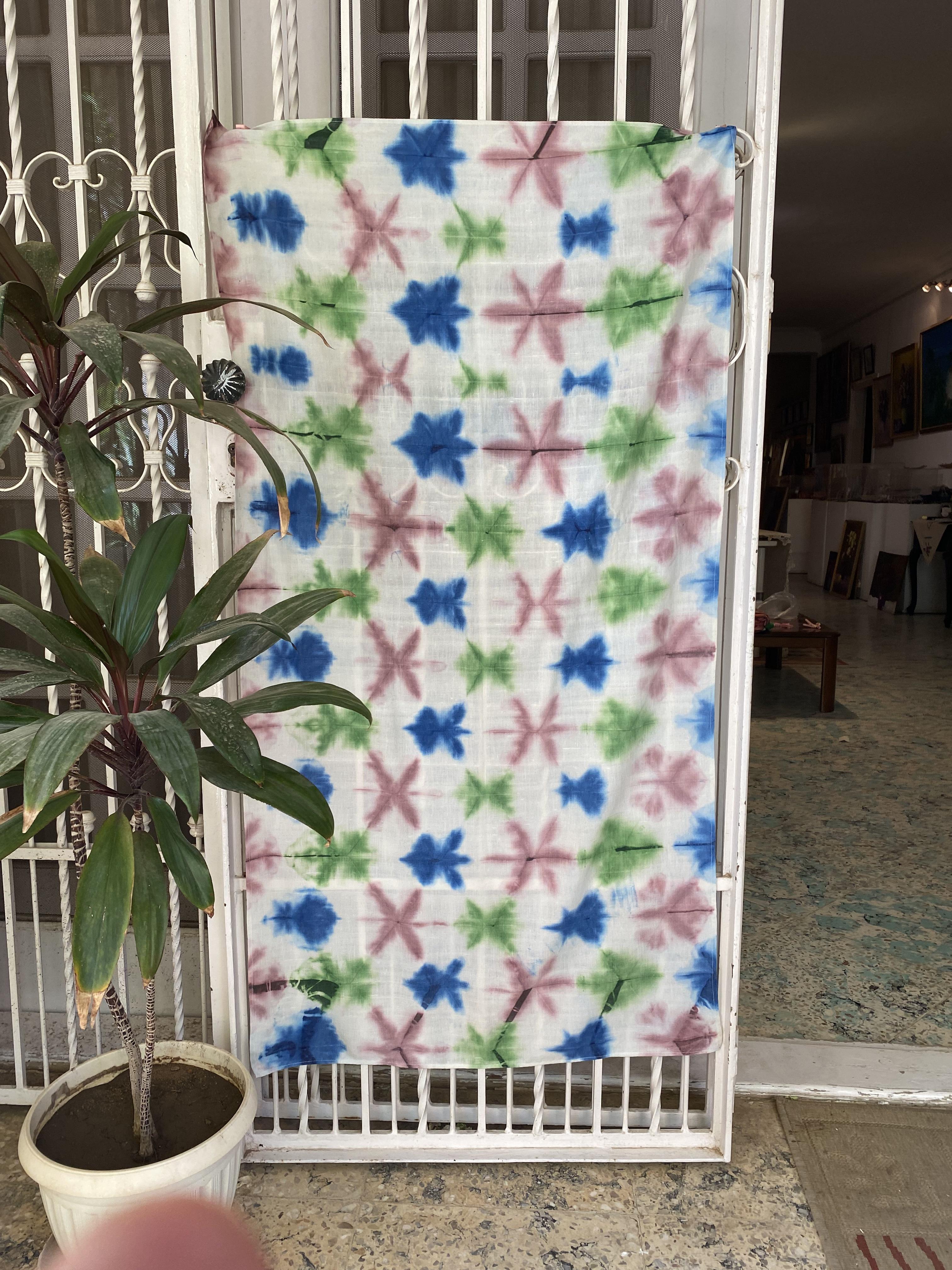 Tie & Dye technique on cotton fabric