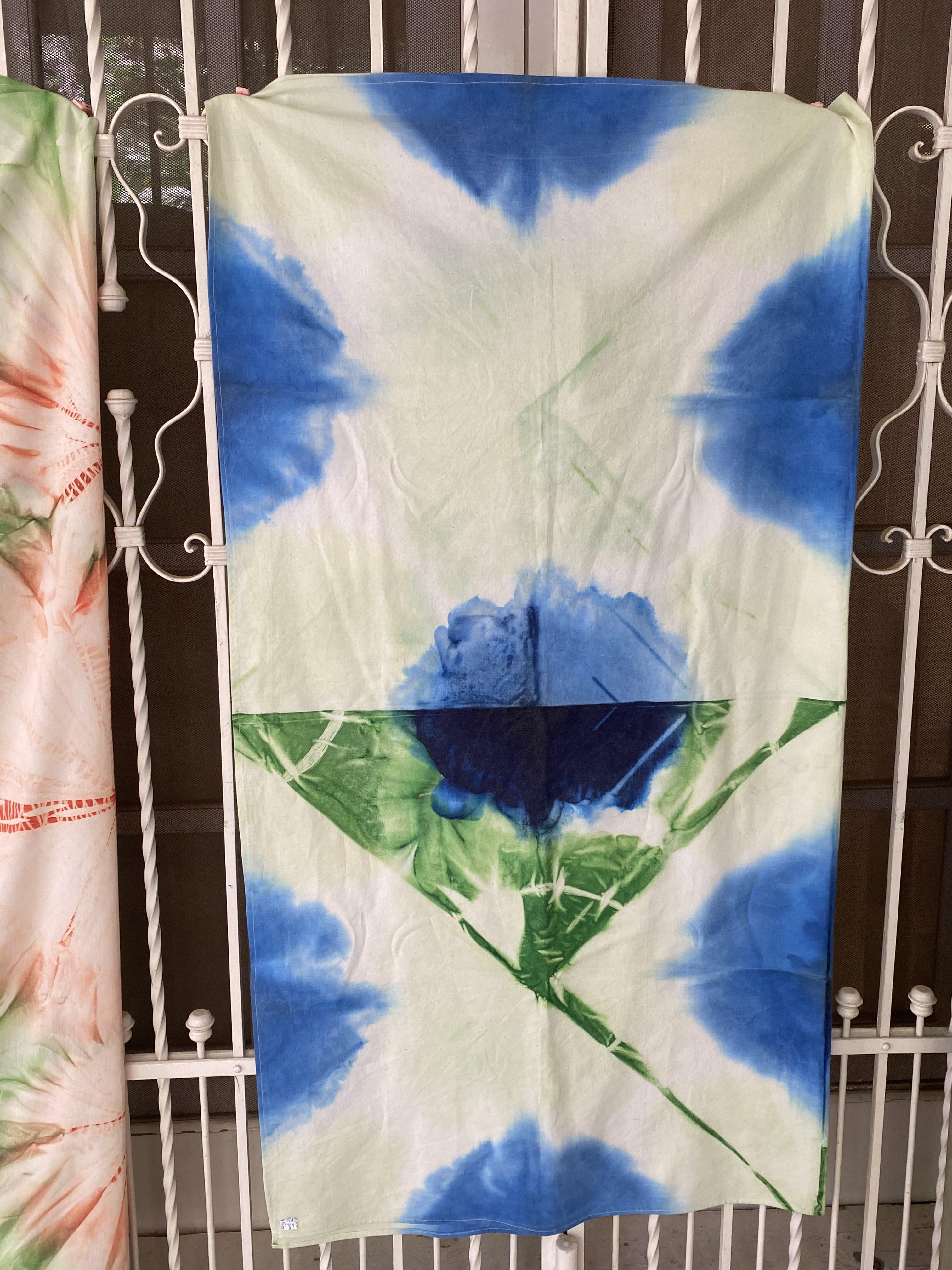 Tie & Dye technique on cotton fabric