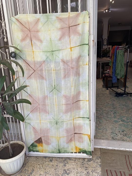 Tie & Dye technique on cotton fabric